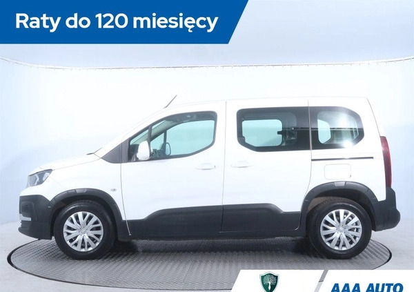 Peugeot Rifter cena 60000 przebieg: 146160, rok produkcji 2019 z Skarszewy małe 172